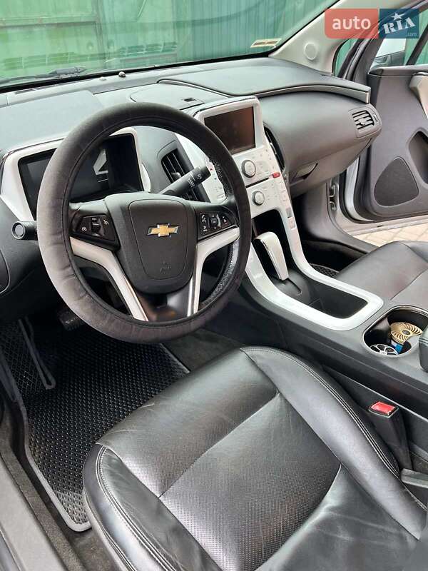 Хетчбек Chevrolet Volt 2013 в Броварах