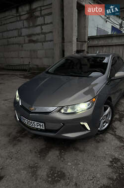 Хэтчбек Chevrolet Volt 2016 в Киеве