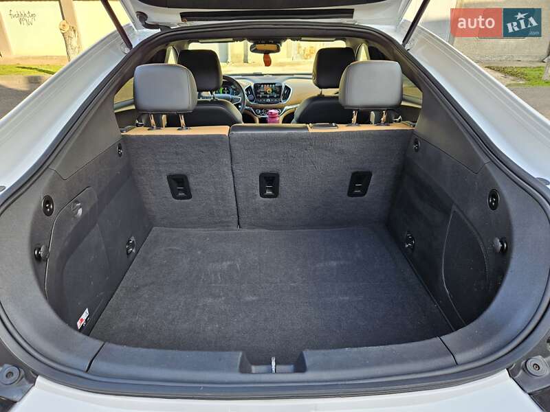 Хэтчбек Chevrolet Volt 2016 в Одессе
