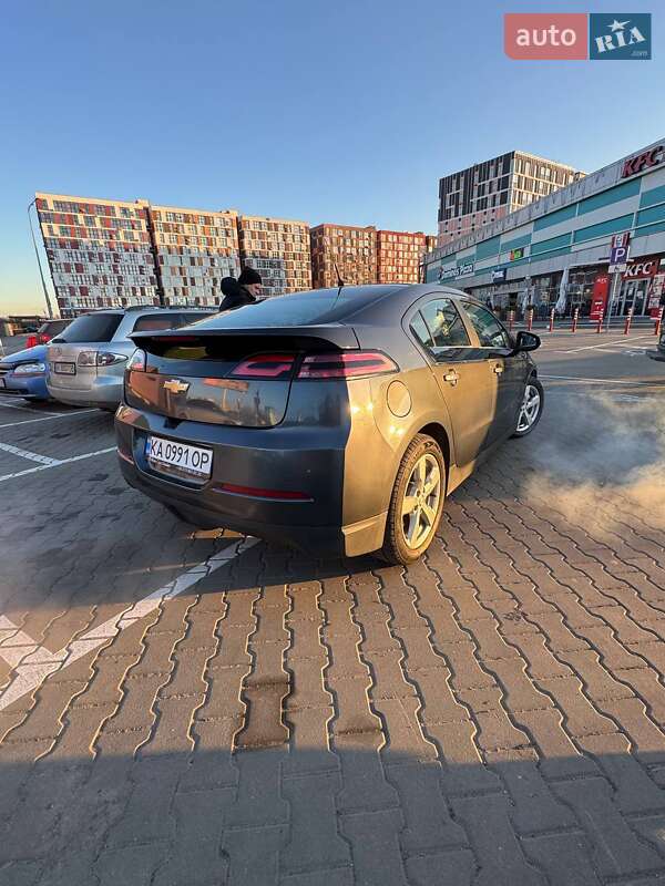 Хетчбек Chevrolet Volt 2013 в Києві