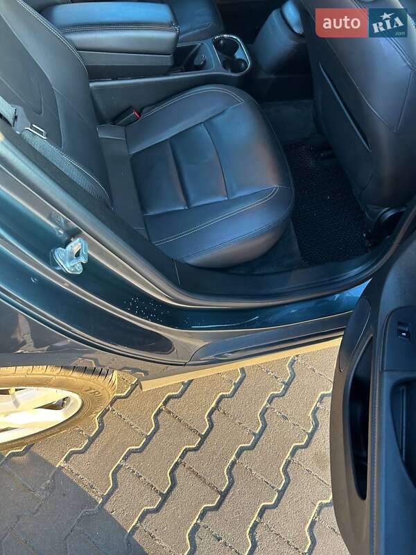 Хетчбек Chevrolet Volt 2013 в Києві