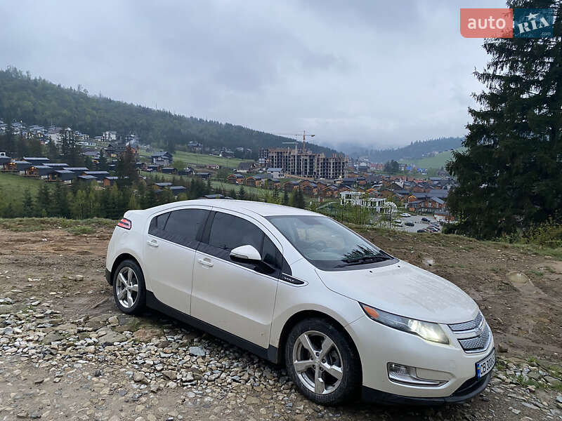 Хэтчбек Chevrolet Volt 2013 в Киеве фото 4 Хэтчбек Chevrolet Volt 2013 в Киеве