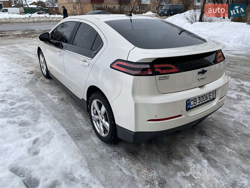 Хэтчбек Chevrolet Volt 2013 в Киеве фото 9 Хэтчбек Chevrolet Volt 2013 в Киеве