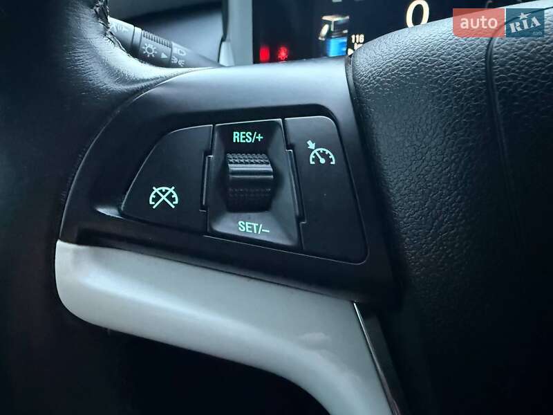 Хэтчбек Chevrolet Volt 2012 в Днепре