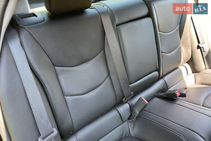 Хэтчбек Chevrolet Volt 2018 в Киеве