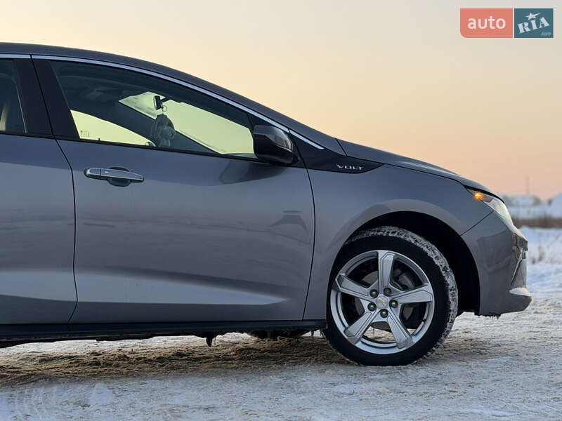 Хэтчбек Chevrolet Volt 2018 в Виннице