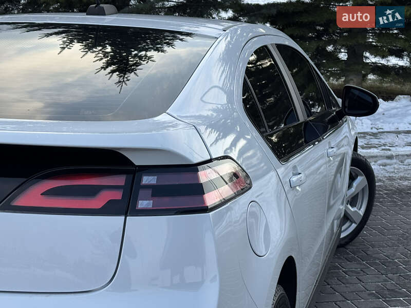 Хэтчбек Chevrolet Volt 2015 в Одессе фото 14 Хэтчбек Chevrolet Volt 2015 в Одессе
