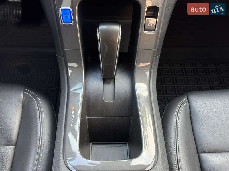 Хэтчбек Chevrolet Volt 2015 в Одессе фото 46 Хэтчбек Chevrolet Volt 2015 в Одессе