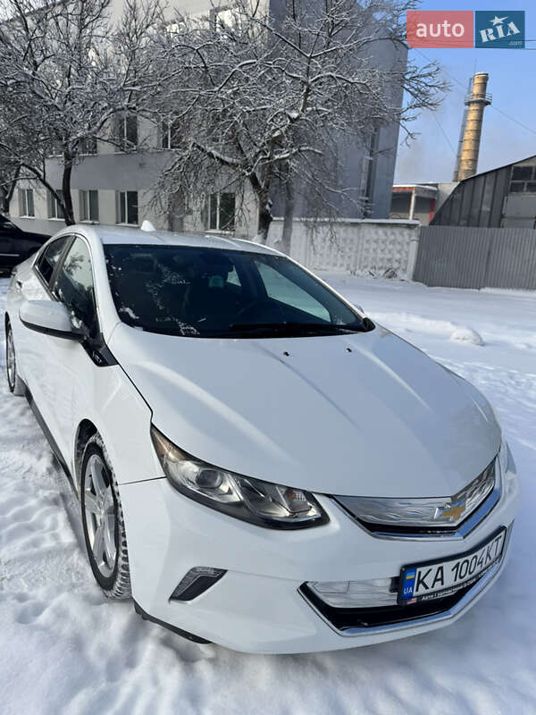 Хэтчбек Chevrolet Volt 2018 в Киеве фото 3 Хэтчбек Chevrolet Volt 2018 в Киеве