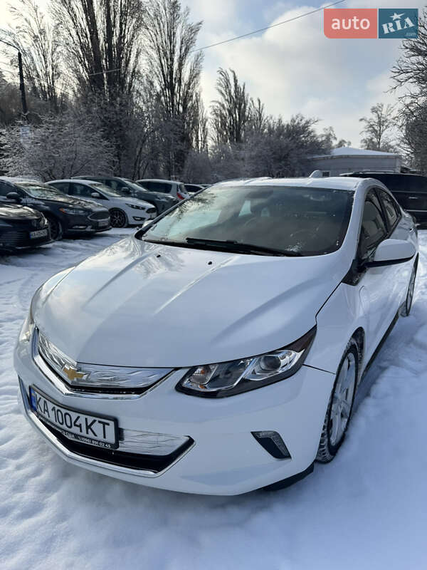 Хэтчбек Chevrolet Volt 2018 в Киеве фото 2 Хэтчбек Chevrolet Volt 2018 в Киеве