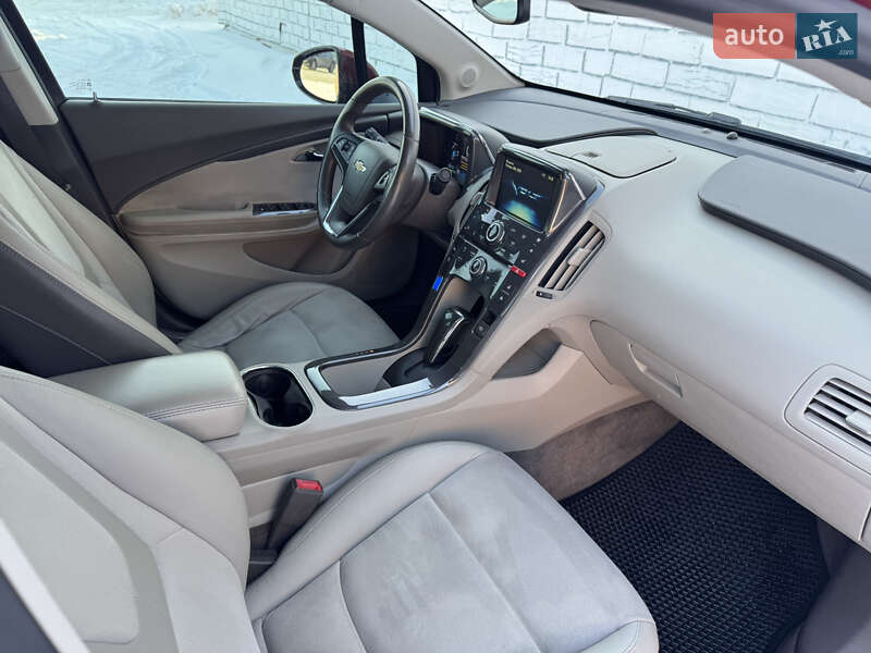 Хэтчбек Chevrolet Volt 2012 в Киеве фото 25 Хэтчбек Chevrolet Volt 2012 в Киеве