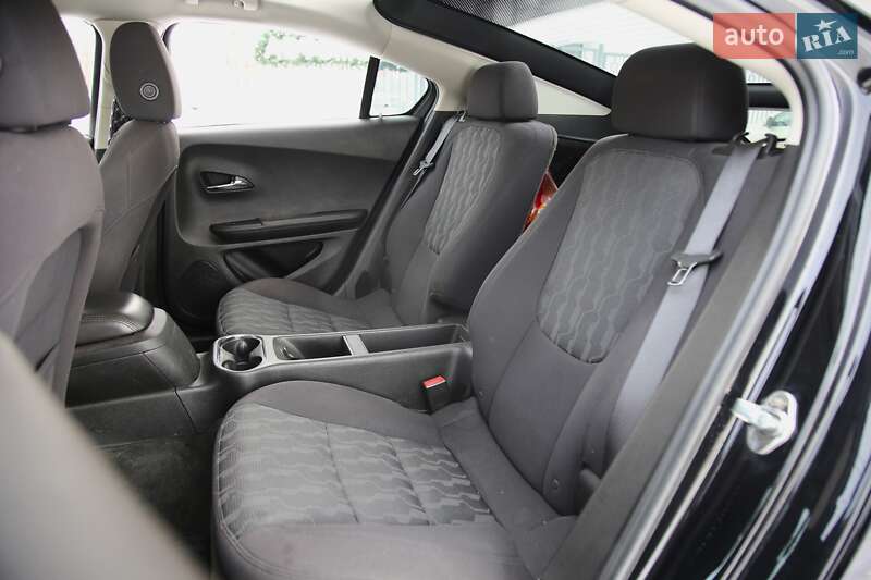 Хетчбек Chevrolet Volt 2013 в Харкові