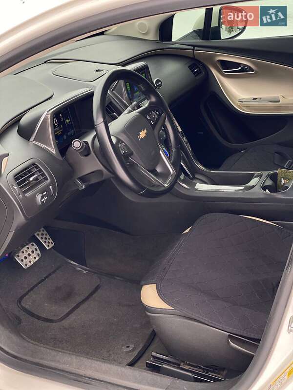 Хэтчбек Chevrolet Volt 2012 в Киеве фото 29 Хэтчбек Chevrolet Volt 2012 в Киеве