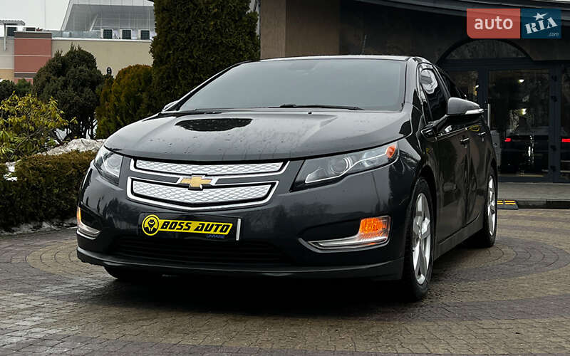 Хэтчбек Chevrolet Volt 2015 в Львове