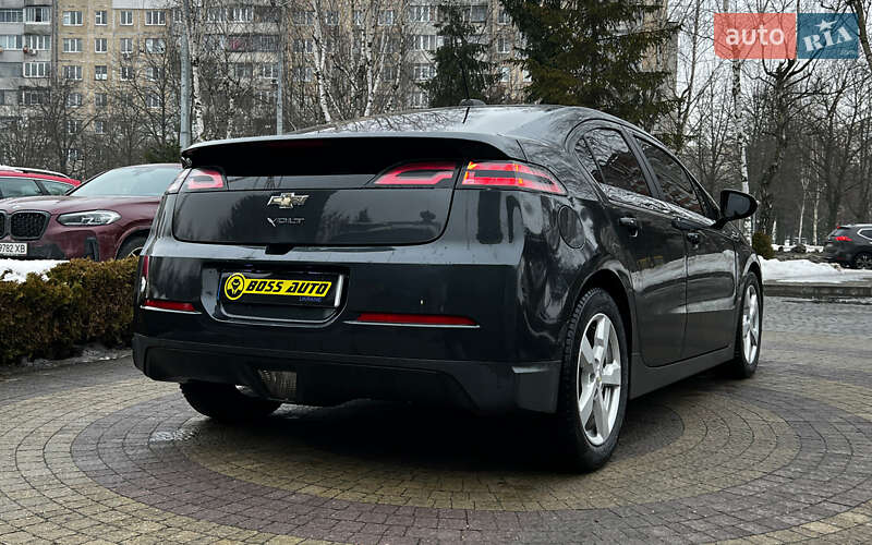 Хэтчбек Chevrolet Volt 2015 в Львове