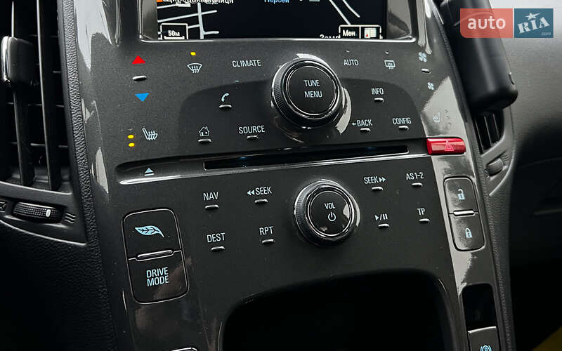 Хэтчбек Chevrolet Volt 2015 в Львове