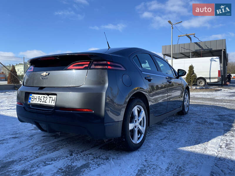 Хэтчбек Chevrolet Volt 2013 в Одессе