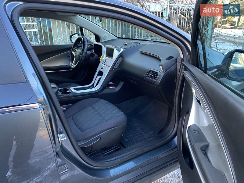 Хэтчбек Chevrolet Volt 2013 в Одессе