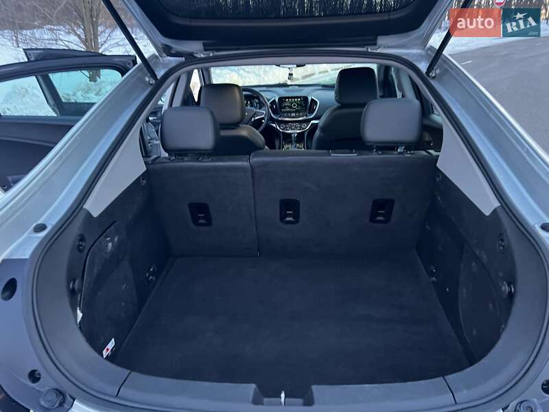 Хетчбек Chevrolet Volt 2016 в Києві