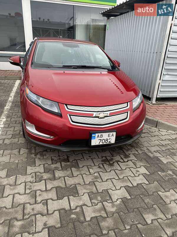 Хэтчбек Chevrolet Volt 2014 в Виннице