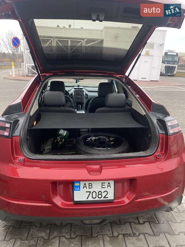 Хэтчбек Chevrolet Volt 2014 в Виннице