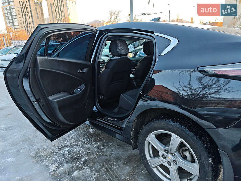 Хэтчбек Chevrolet Volt 2016 в Харькове фото 3 Хэтчбек Chevrolet Volt 2016 в Харькове