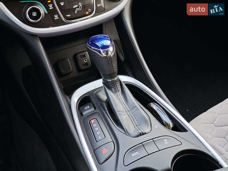 Хэтчбек Chevrolet Volt 2016 в Харькове фото 10 Хэтчбек Chevrolet Volt 2016 в Харькове