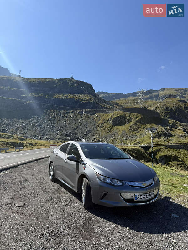 Хэтчбек Chevrolet Volt 2018 в Виннице фото 2 Хэтчбек Chevrolet Volt 2018 в Виннице