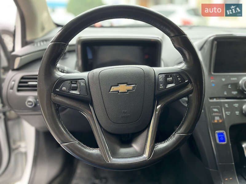 Хэтчбек Chevrolet Volt 2014 в Белой Церкви