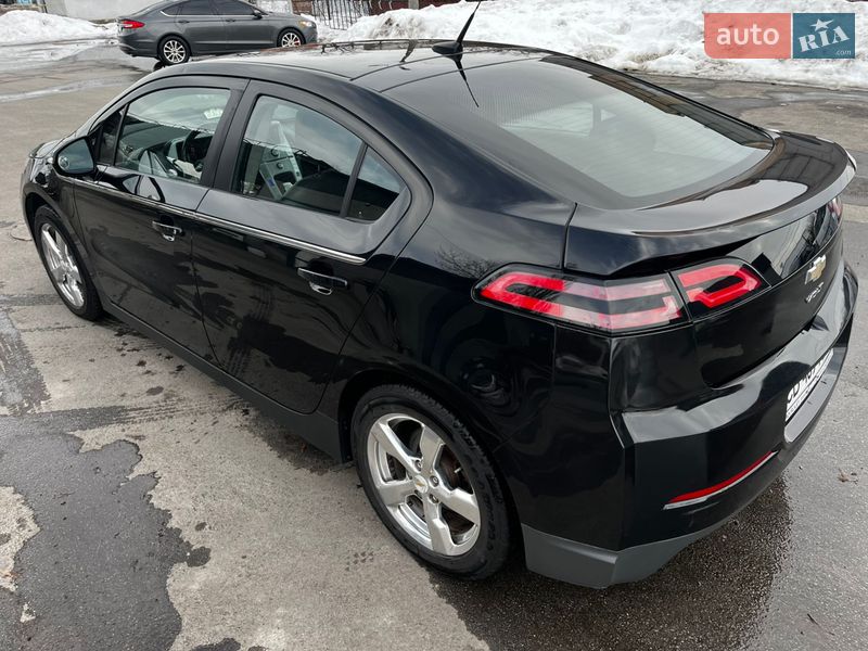 Хетчбек Chevrolet Volt 2011 в Чернігові