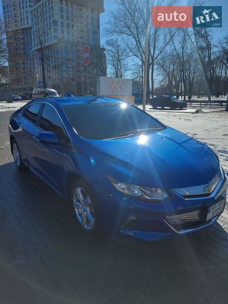Хетчбек Chevrolet Volt 2016 в Дніпрі