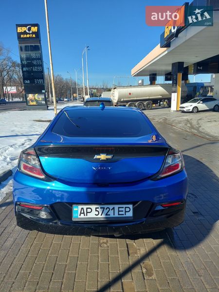 Хетчбек Chevrolet Volt 2016 в Дніпрі