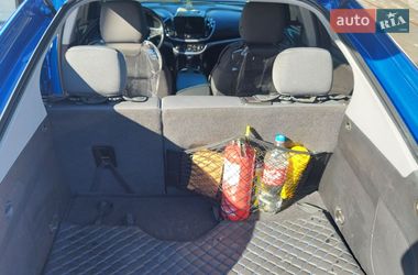 Хетчбек Chevrolet Volt 2016 в Дніпрі
