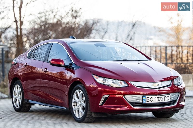 Хэтчбек Chevrolet Volt 2017 в Львове