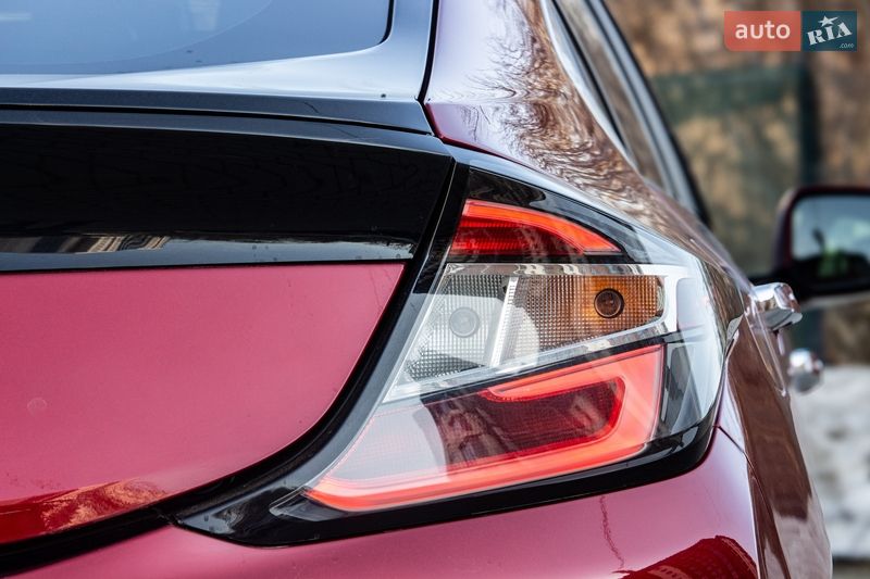 Хэтчбек Chevrolet Volt 2017 в Львове