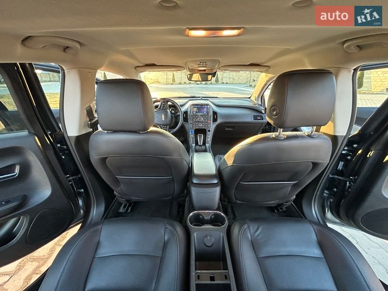 Хетчбек Chevrolet Volt 2013 в Ізмаїлі