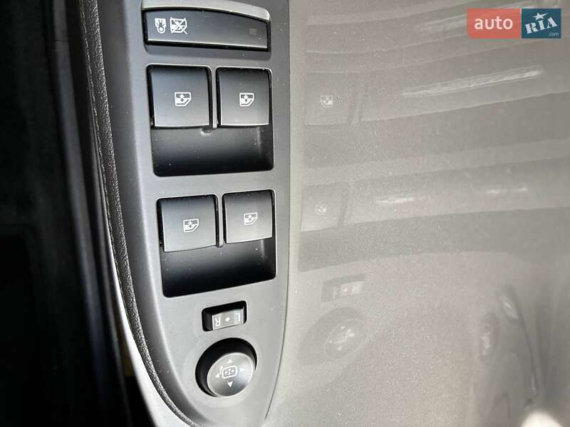 Хэтчбек Chevrolet Volt 2013 в Харькове