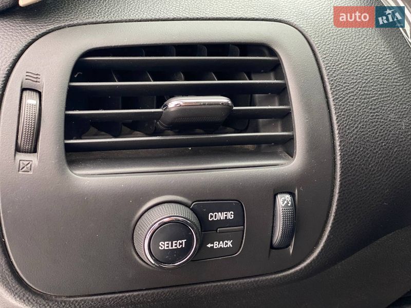 Хэтчбек Chevrolet Volt 2012 в Киеве