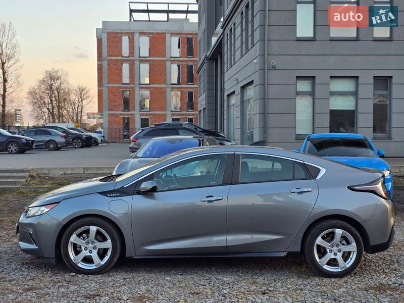 Хетчбек Chevrolet Volt 2018 в Львові фото 3 Хетчбек Chevrolet Volt 2018 в Львові