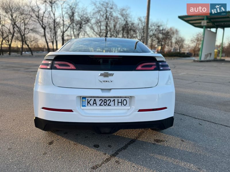 Хетчбек Chevrolet Volt 2013 в Кропивницькому