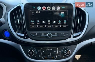 Хэтчбек Chevrolet Volt 2015 в Киеве