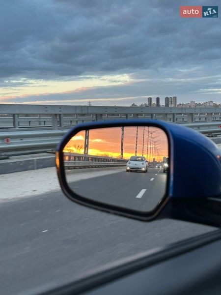 Хэтчбек Chevrolet Volt 2017 в Киеве