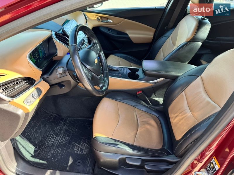 Хэтчбек Chevrolet Volt 2016 в Одессе