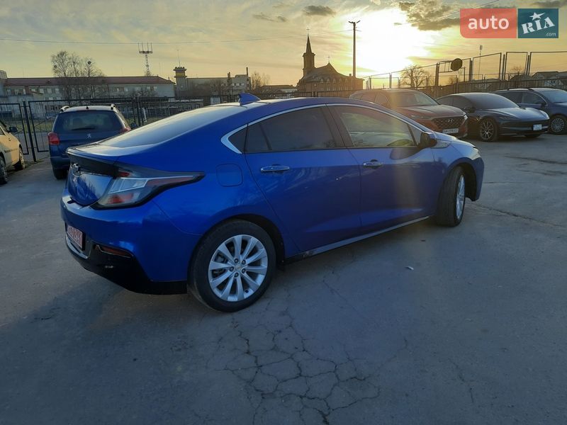 Хэтчбек Chevrolet Volt 2018 в Житомире