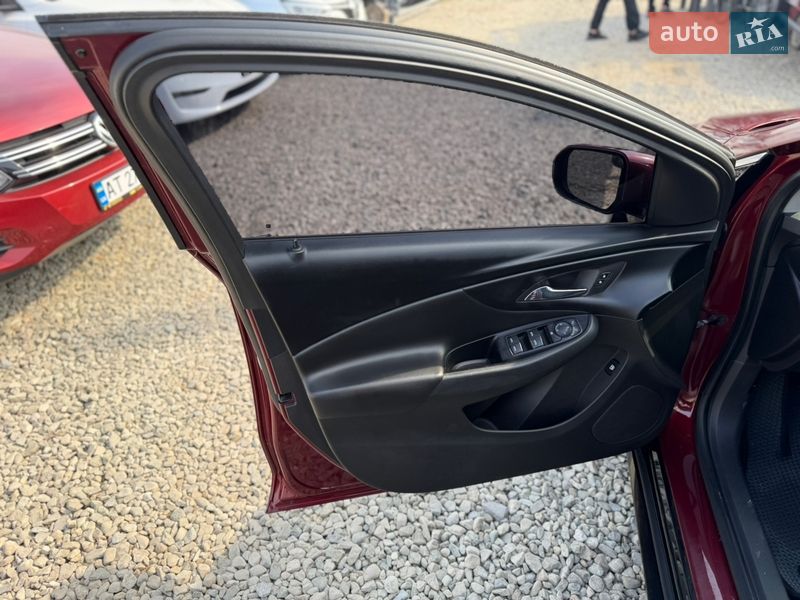 Хэтчбек Chevrolet Volt 2015 в Ивано-Франковске