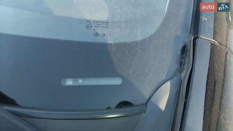 Хэтчбек Chevrolet Volt 2012 в Львове
