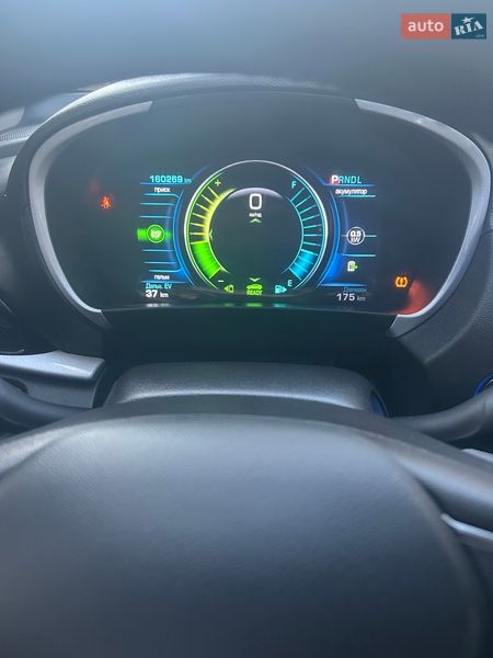 Хетчбек Chevrolet Volt 2017 в Києві