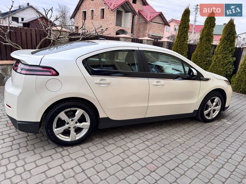 Хэтчбек Chevrolet Volt 2013 в Коломые фото 4 Хэтчбек Chevrolet Volt 2013 в Коломые