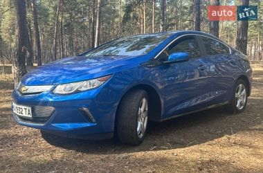 Хэтчбек Chevrolet Volt 2017 в Киеве