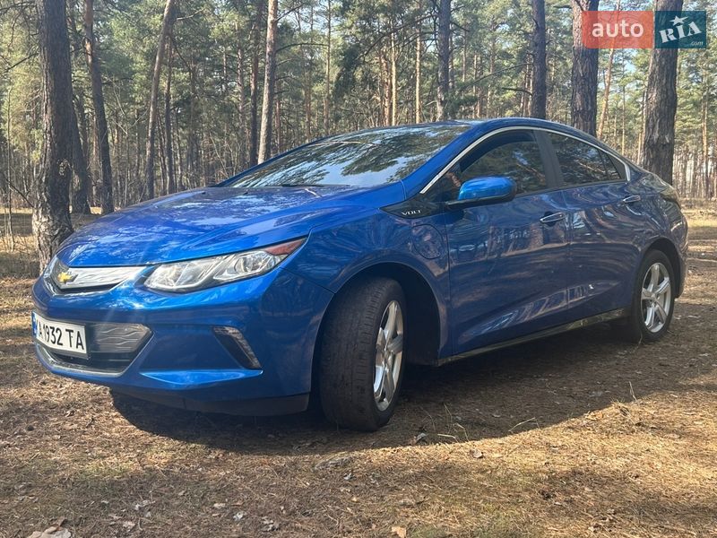 Хетчбек Chevrolet Volt 2017 в Києві